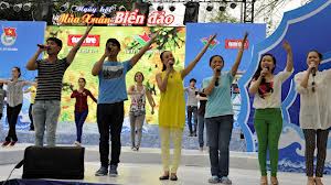 ໄຂວັນບຸນລະດູບານໃໝ່ຢູ່ໝູ່ເກາະ